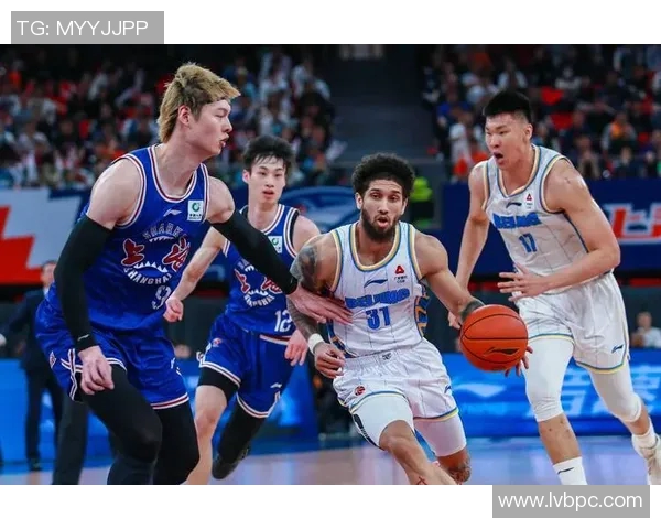 新赛季CBA联赛迎来NBA球员加盟引发球迷热烈期待